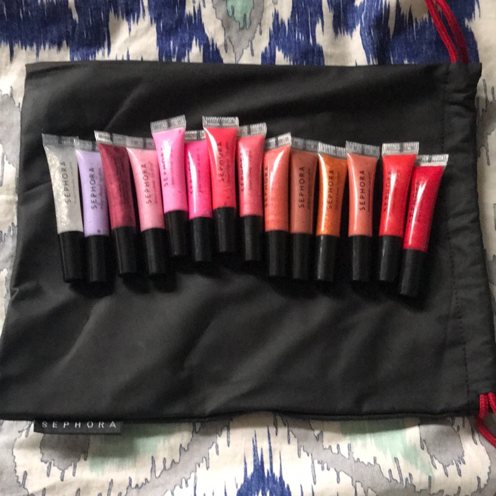 14 Sephora lip gloss’ + FREE MARC JACOBS lipstick